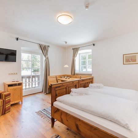 Hotel Dolomitenhof & Chalet Alte Post Sexten Екстериор снимка