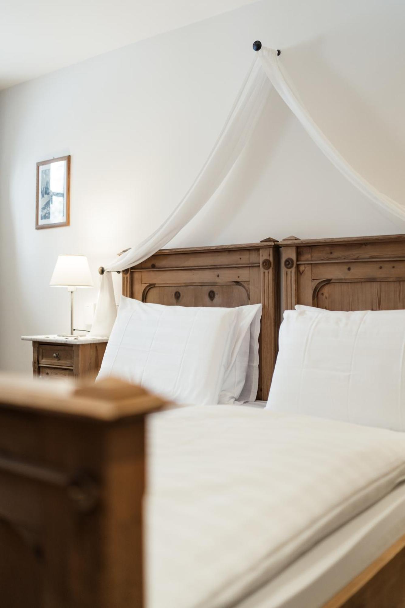 Hotel Dolomitenhof & Chalet Alte Post Sexten Екстериор снимка