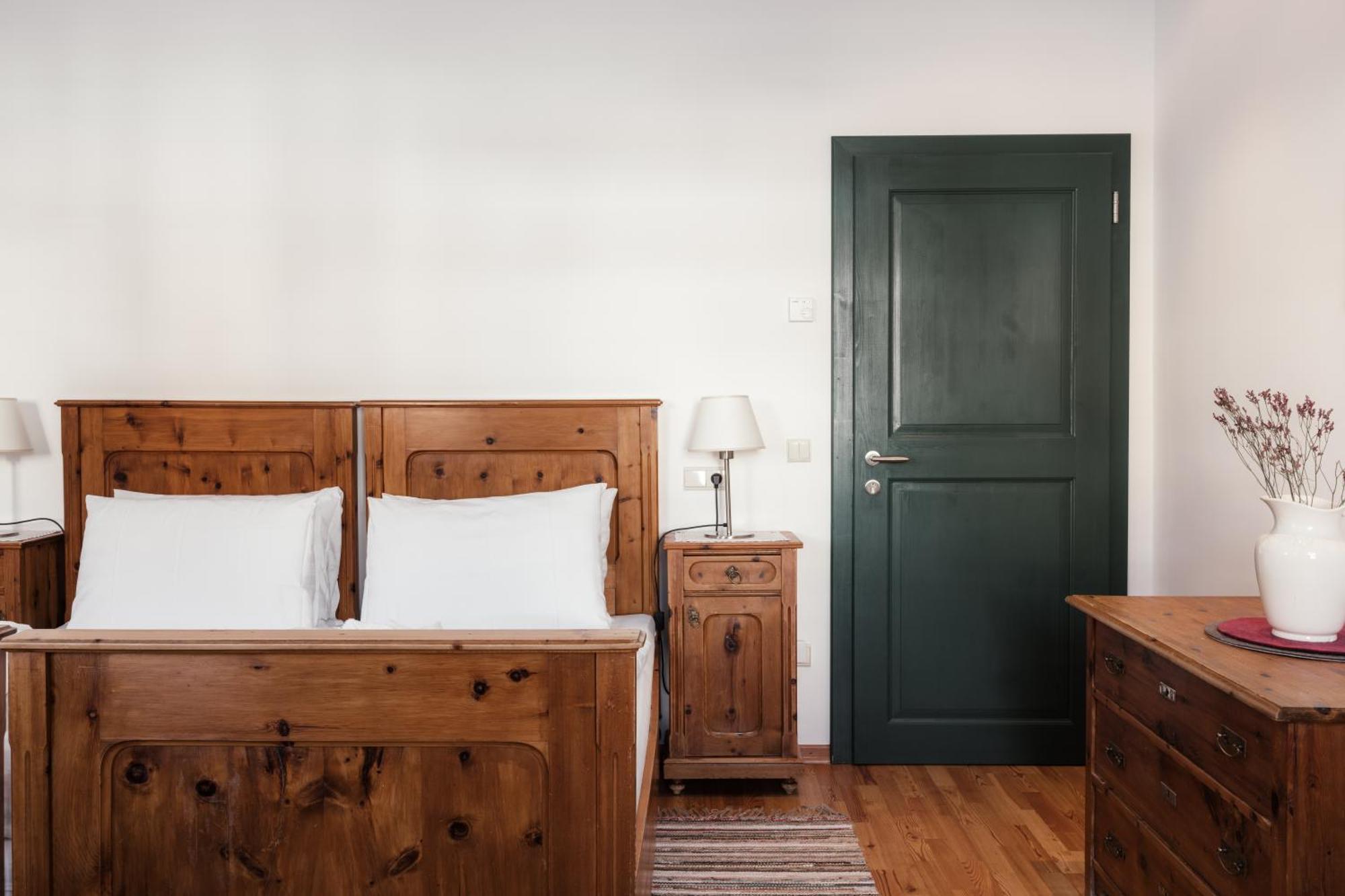 Hotel Dolomitenhof & Chalet Alte Post Sexten Екстериор снимка
